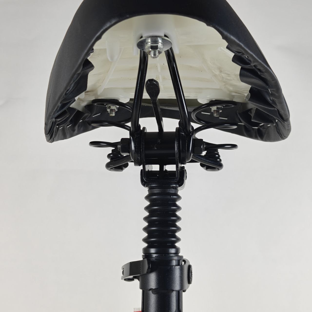 مقعد سكوتر مريح قابل للتعديل – Adjustable Scooter Seat الحل العملي لكل من يبحث عن راحة أكبر وثبات أفضل أثناء التنقل اليومي