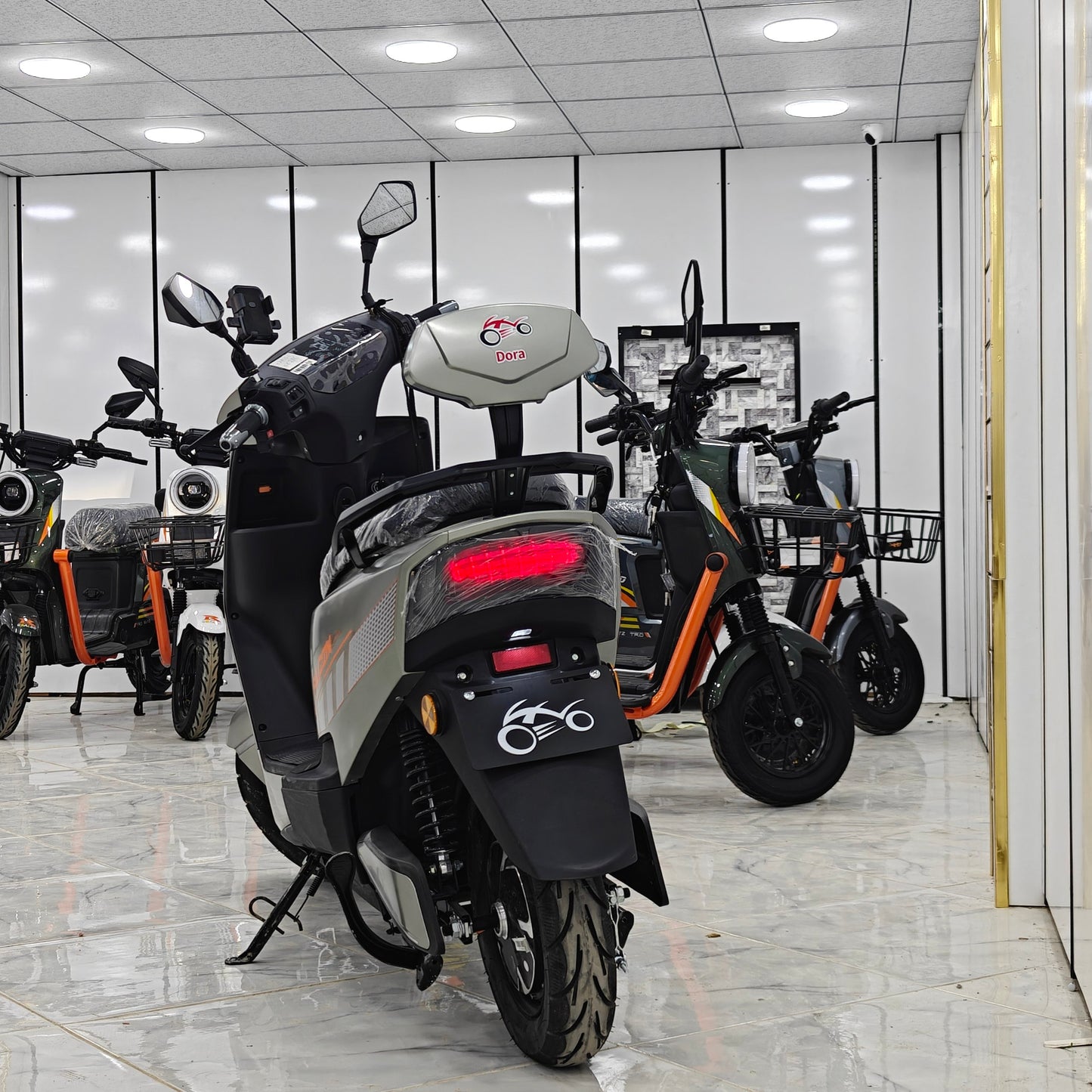 دراجة كهربائية DORA FALCON | DORA FALCON Electric Scooter