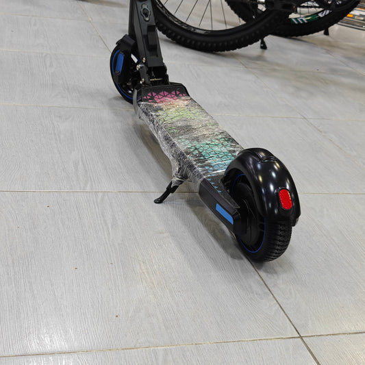 سكوتر كهربائي PHILICS بإضاءة RGB | PHILICS Electric Scooter with RGB Lights