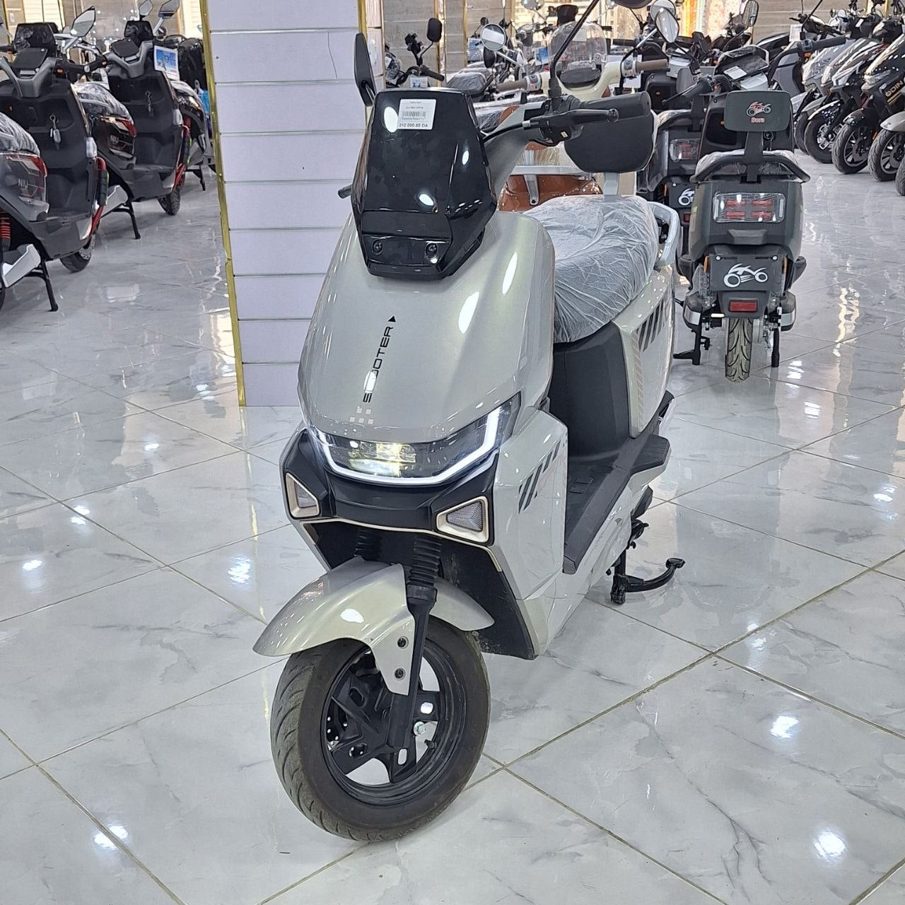 دراجة كهربائية CP710 للكبار 1200W | CP710 Electric Scooter