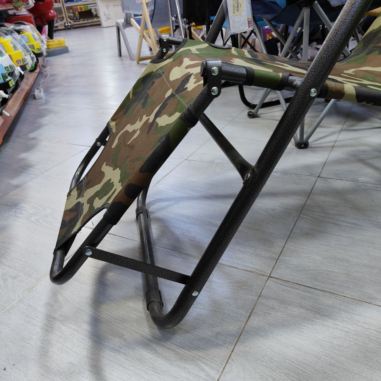 كرسي استرخاء مموّه قابل للطي | Camouflage Folding Recliner Chair