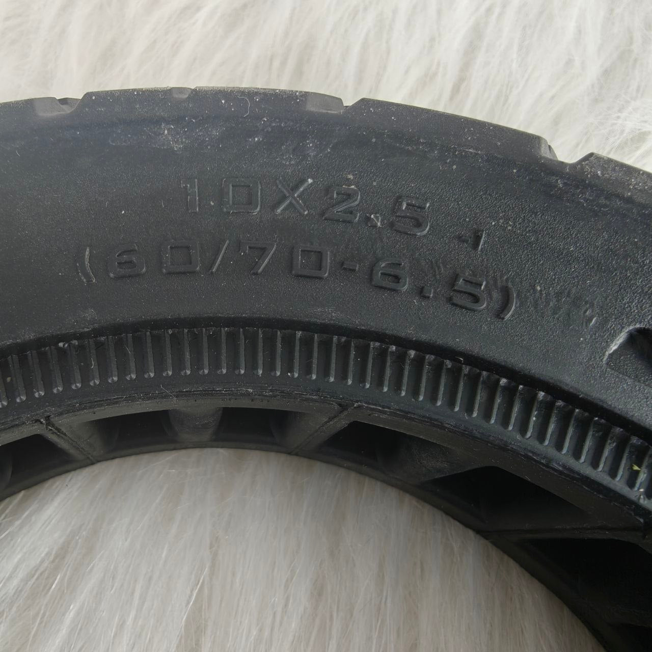 إطار سكوتر صلب مقاوم للتآكل – Solid Scooter Tire الخيار المثالي لمن يبحث عن أداء ثابت ومتانة عالية أثناء التنقل اليومي