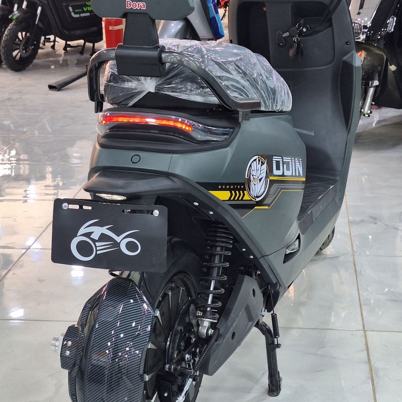 موطو كهربائية ODIN للشباب والكبار بمحرك 1500W وسرعة تصل إلى 80 كلم/سا | ODIN Electric Motorcycle 1500W