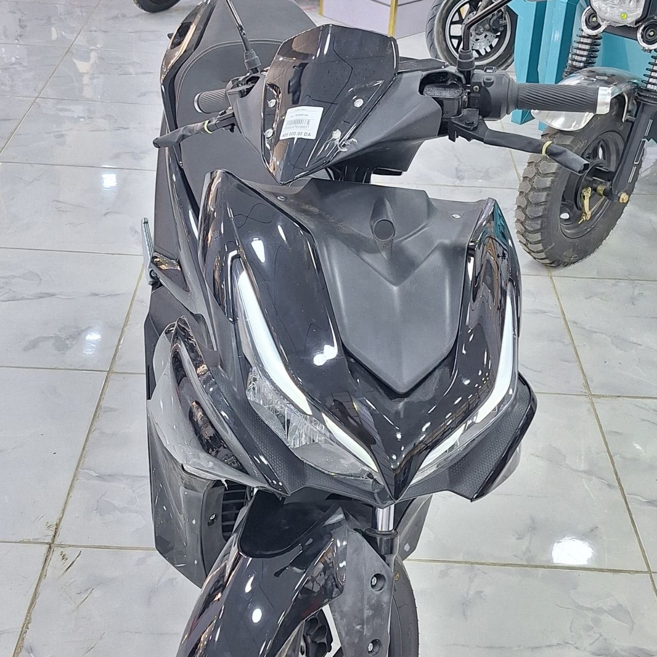 دراجة كهربائية M4 للكبار 5000W