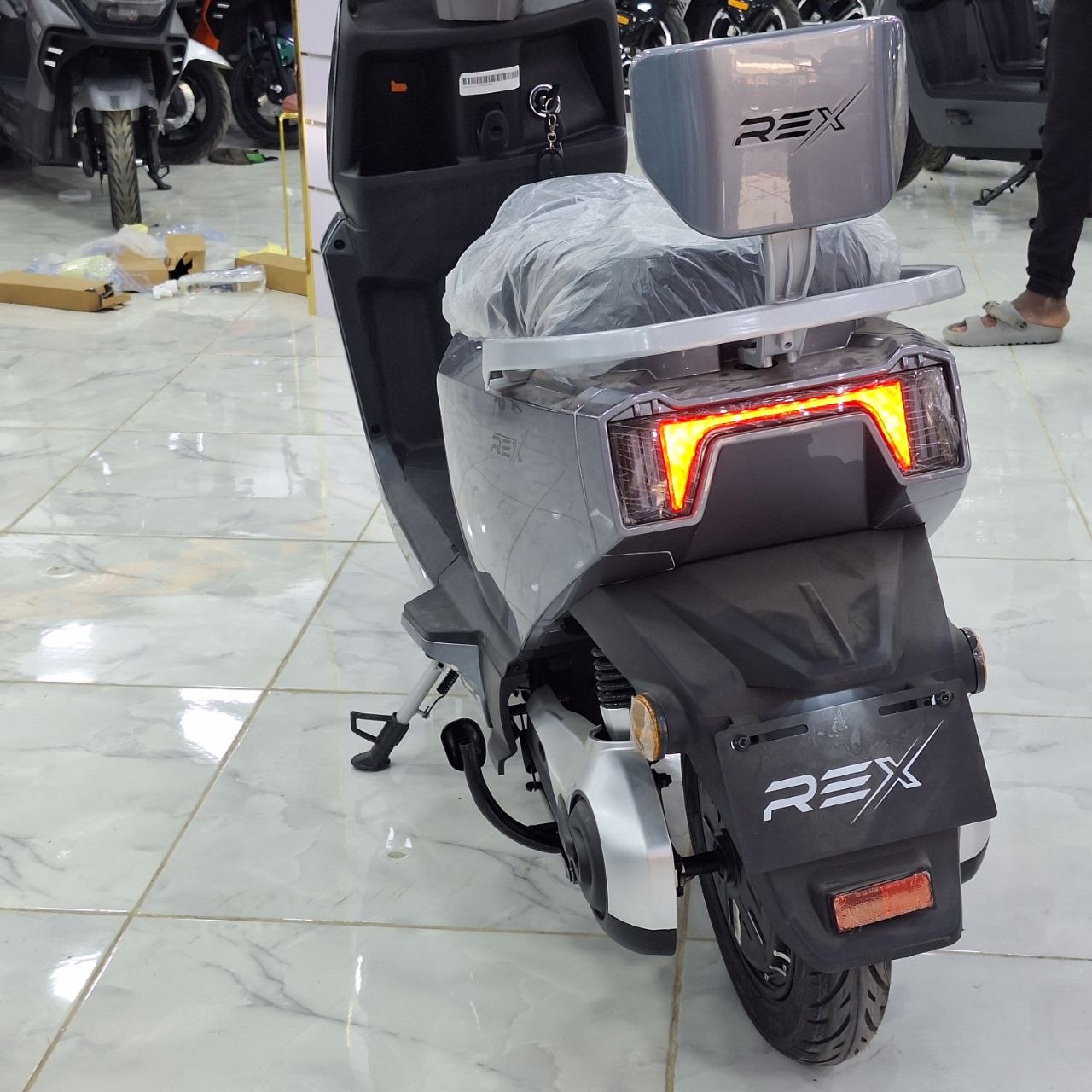 دراجة كهربائية N32 للكبار 1500W | N32 Electric Scooter