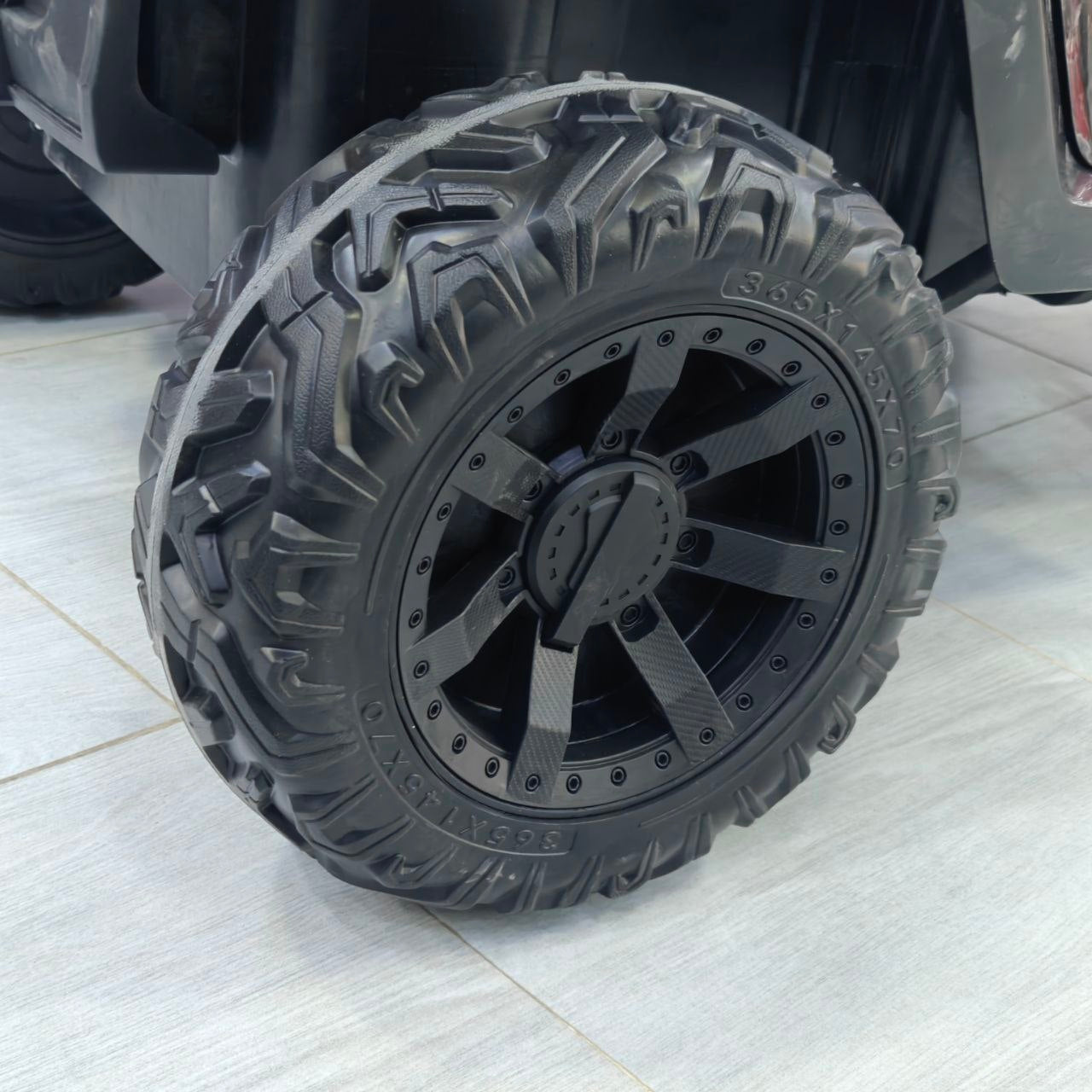 سيارة كهربائية للأطفال للطرق الوعرة – Kids Electric Off-Road Car 4x4