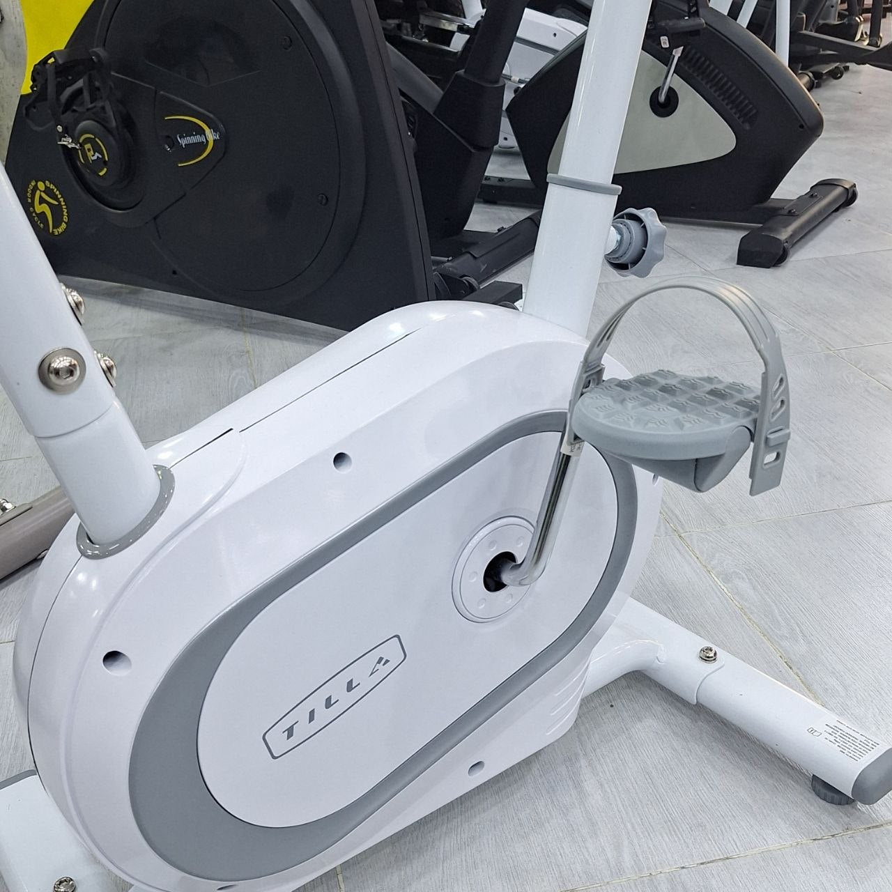 دراجة رياضية ثابتة | TILLA Home Exercise Bike