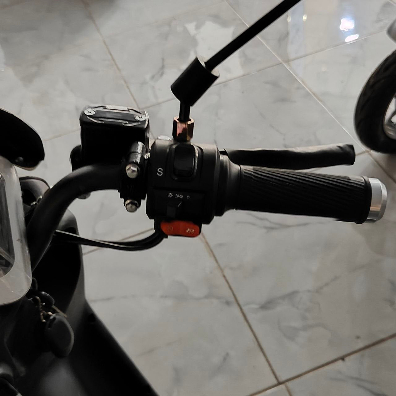 دراجة كهربائية | DORA NOVA Electric Scooter