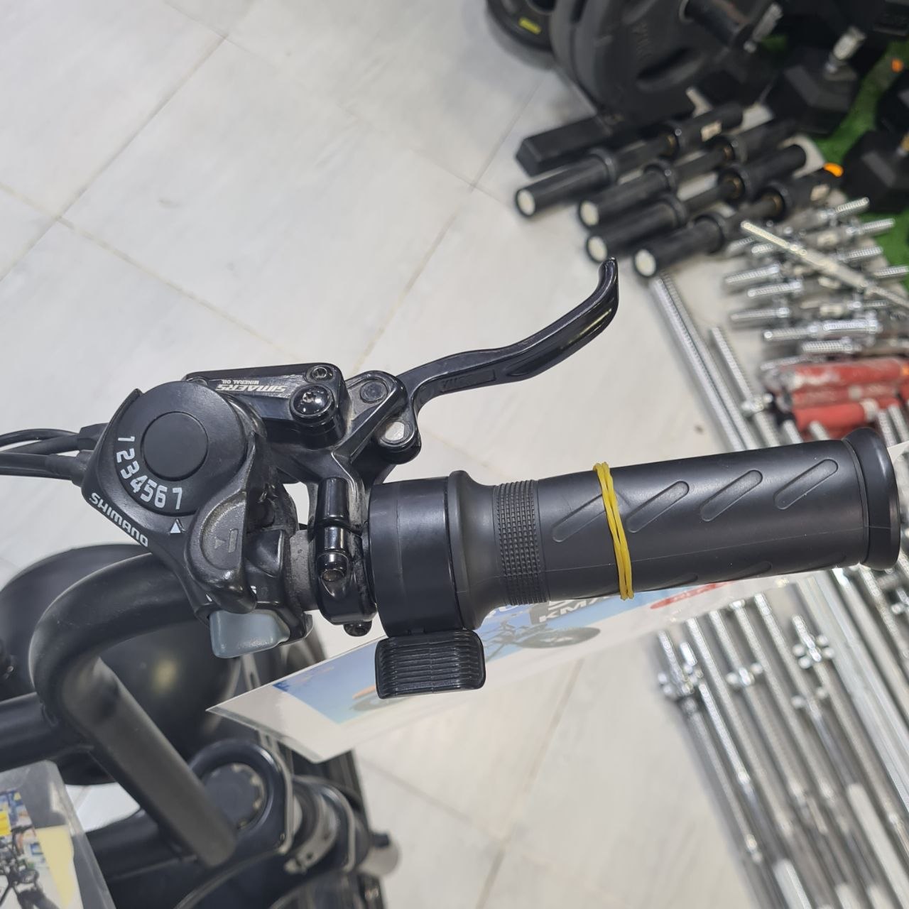 دراجة كهربائية QUASMAX بسلة أمامية | QUASMAX Electric Utility Bike