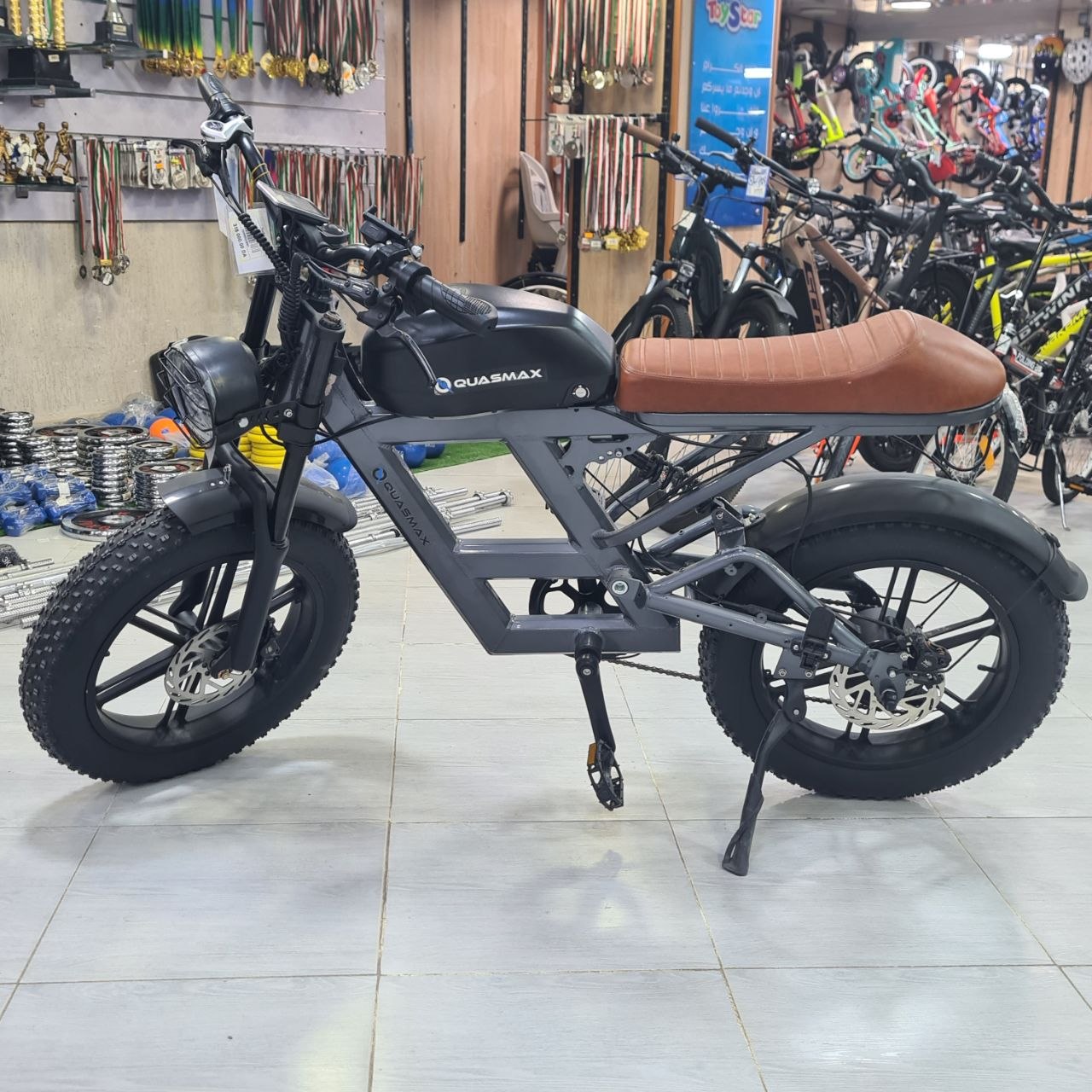 دراجة كهربائية QUASMAX كافيه ريسر | QUASMAX Cafe Racer Electric Bike