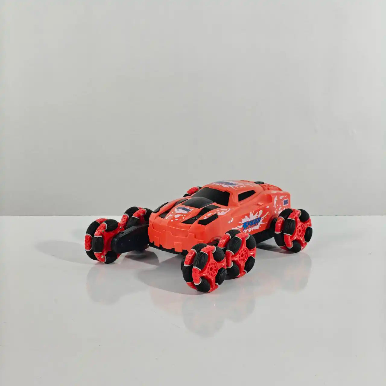سيارة حيلة 6 عجلات6 Wheels  Stunt Car Gesture Control