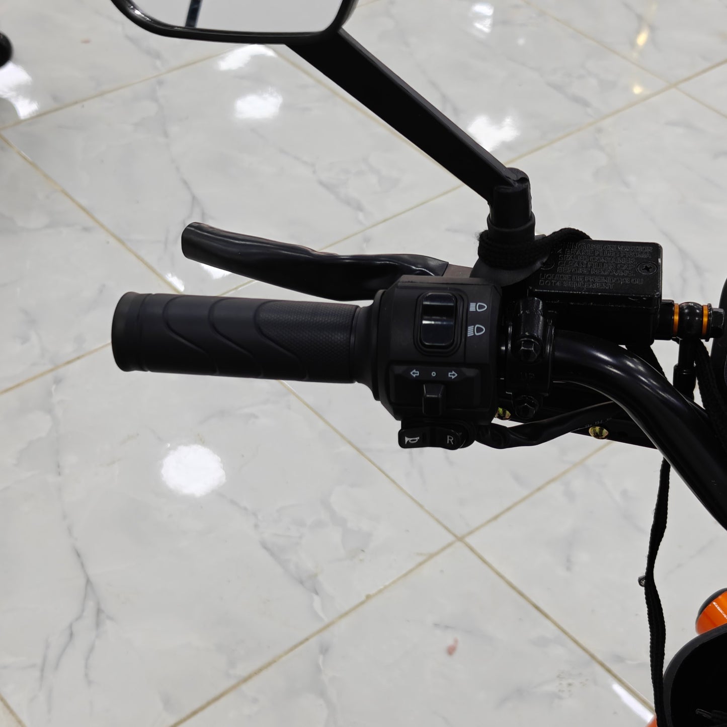 دراجة كهربائية UBALDO-X12 | UBALDO-X12 Electric Scooter