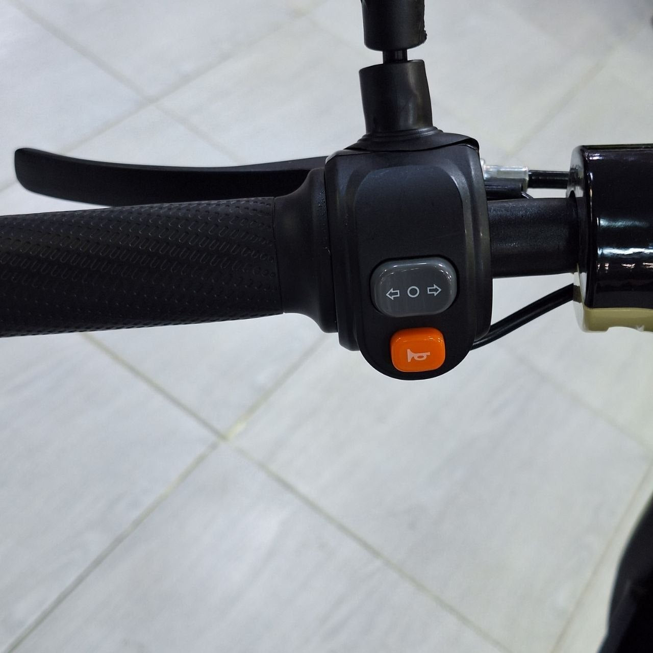 موطو كهربائية VENTI 500W | VENTI 500W Electric Scooter