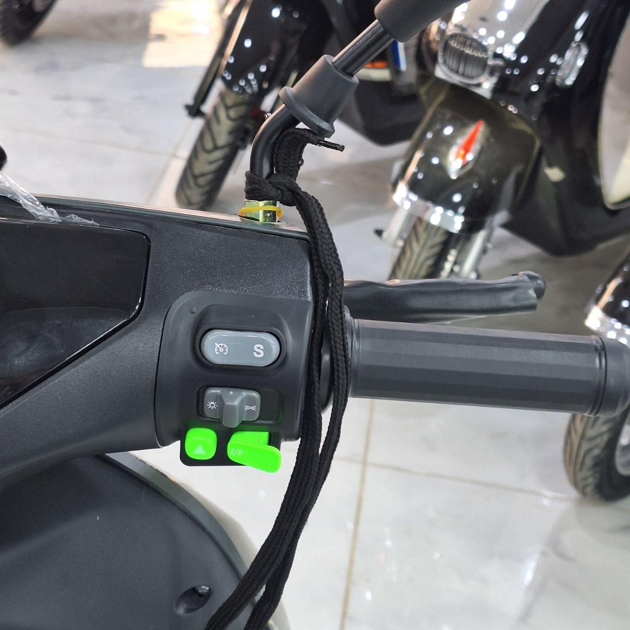 موطو كهربائية ODIN للشباب والكبار بمحرك 1500W وسرعة تصل إلى 80 كلم/سا | ODIN Electric Motorcycle 1500W