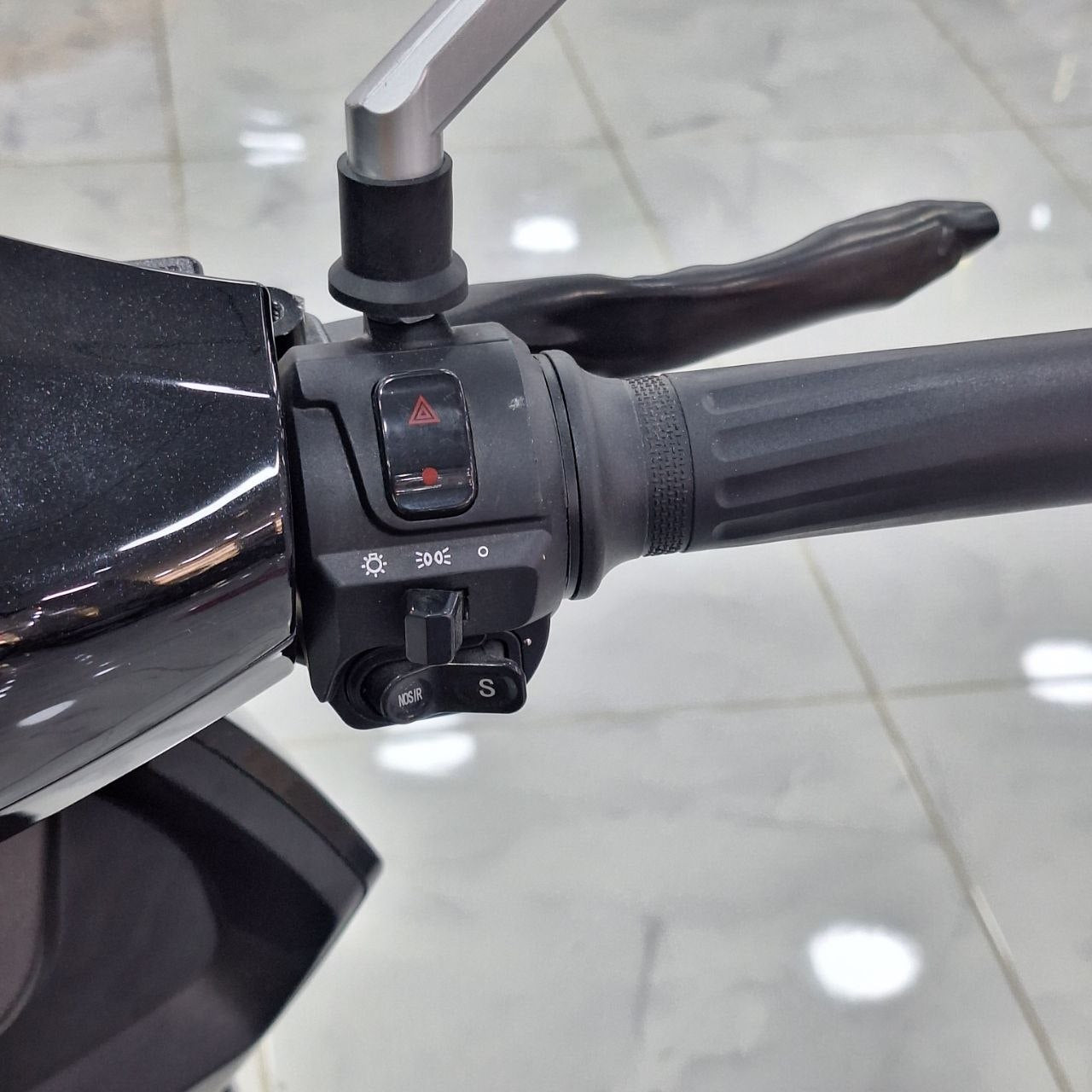 دراجة كهربائية A210 للكبار 2000W | A210 Electric Scooter