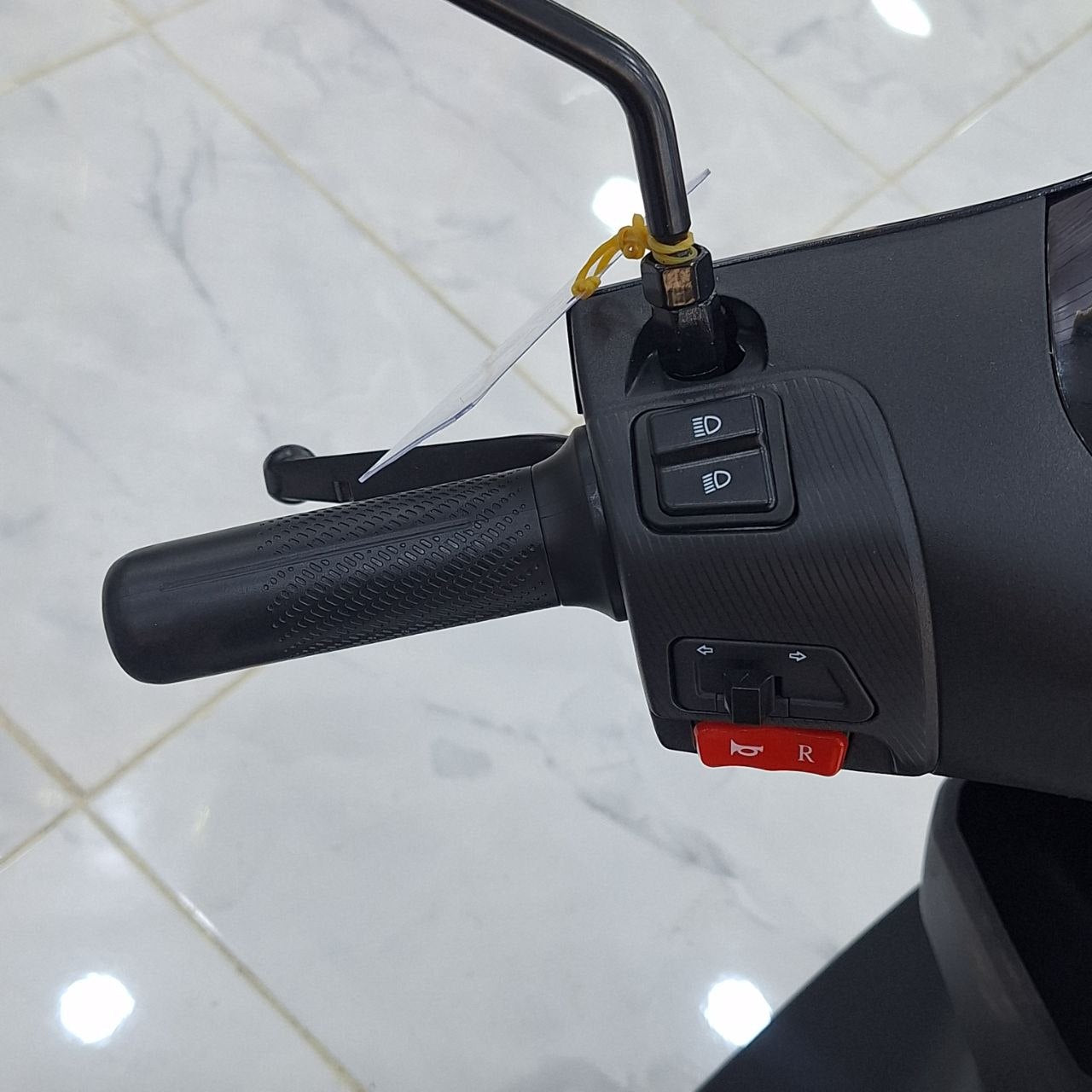 موطو كهربائية AIMA F507 1500W | AIMA F507 Electric Scooter