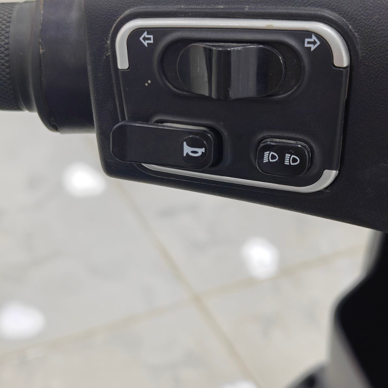 دراجة كهربائية Scoozer power