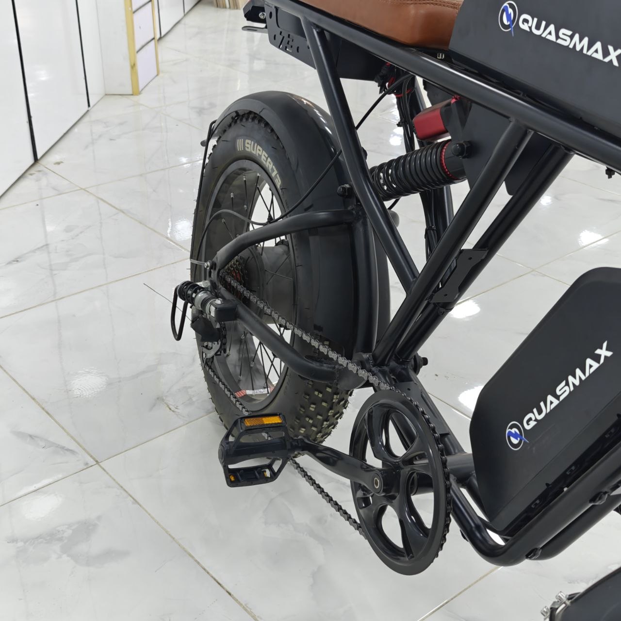 فيلو كهربائية QUASMAX – Electric Bike QUASMAX الخيار المثالي لعشاق التنقل العصري، السرعة، والأداء القوي داخل المدينة وخارجها