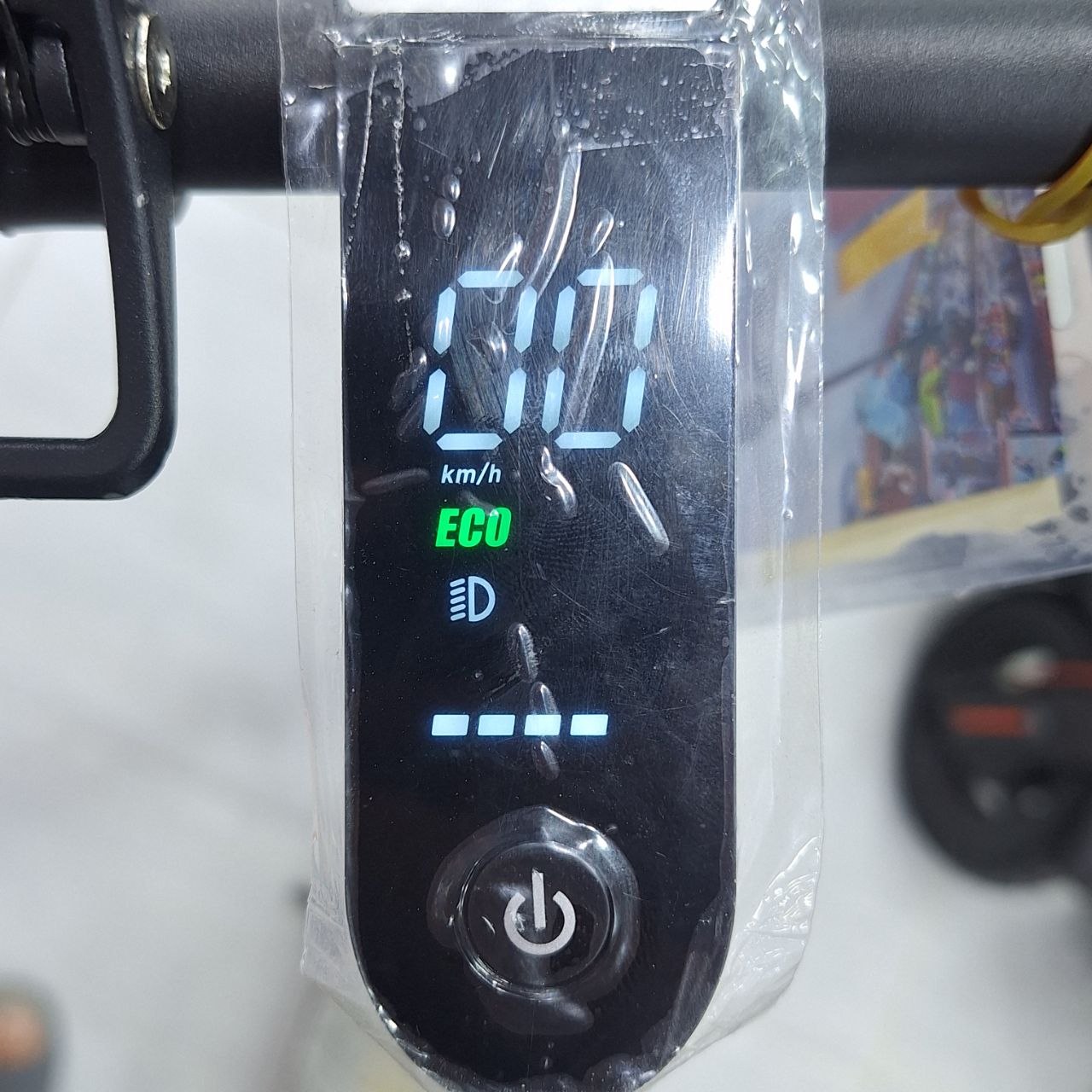 سكوتر كهربائي UBALDO للشباب والكبار بتصميم رياضي قابل للطي | UBALDO Foldable Electric Scooter