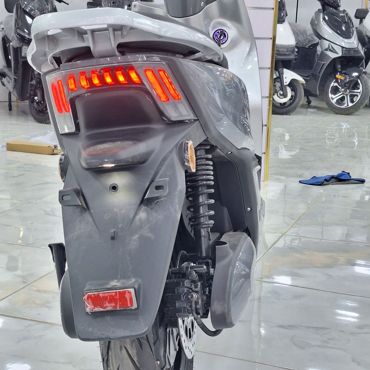 دراجة كهربائية Rissol S4 للكبار 4000W