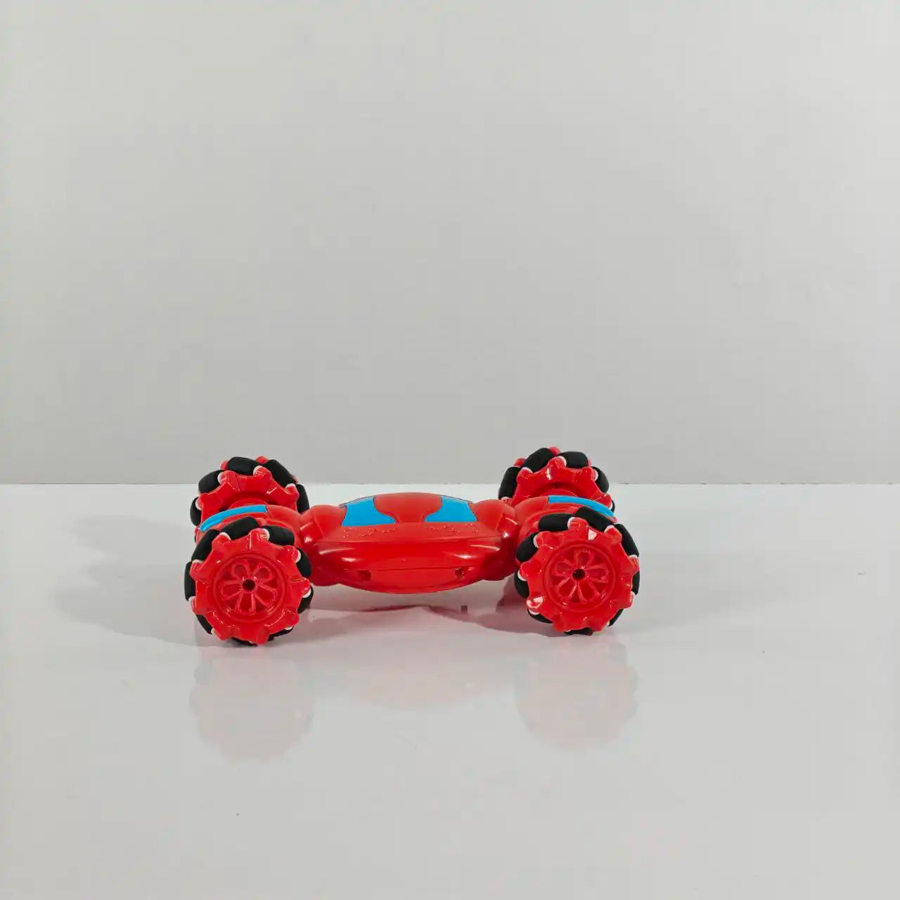 سيارة سباق بهلوانية  Stunt Racing Car