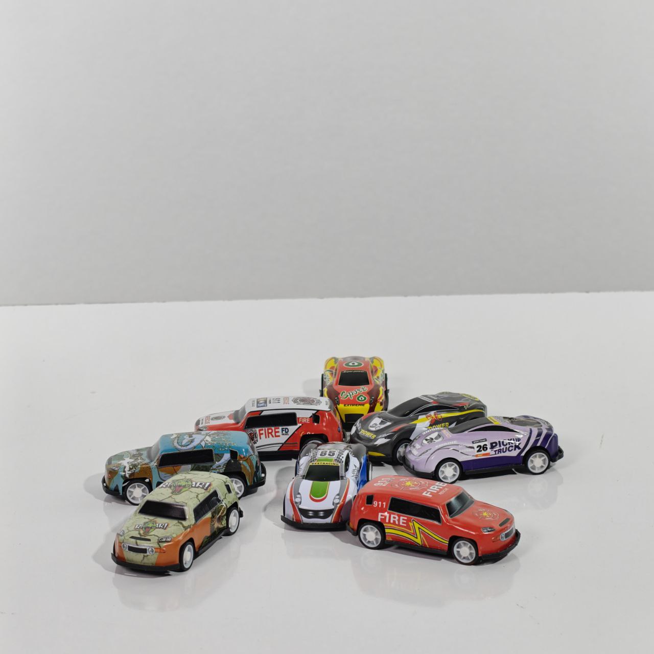 مجموعة سيارات سباق مصغرة  Die-Cast Racing Cars Set